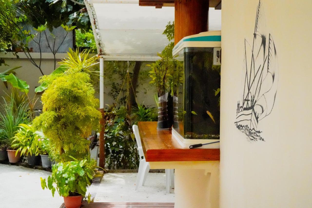 Banyan Villa Maldives Дангети Экстерьер фото