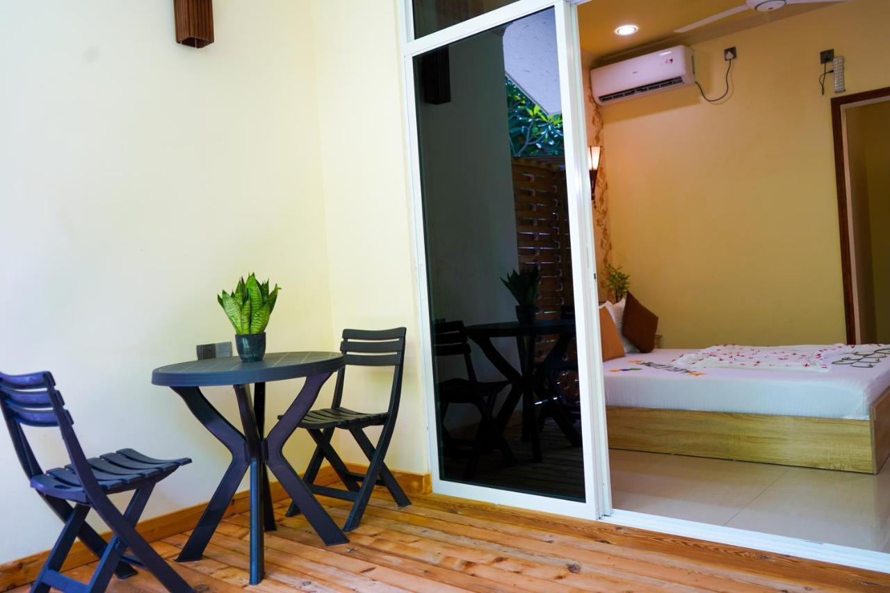 Banyan Villa Maldives Дангети Экстерьер фото