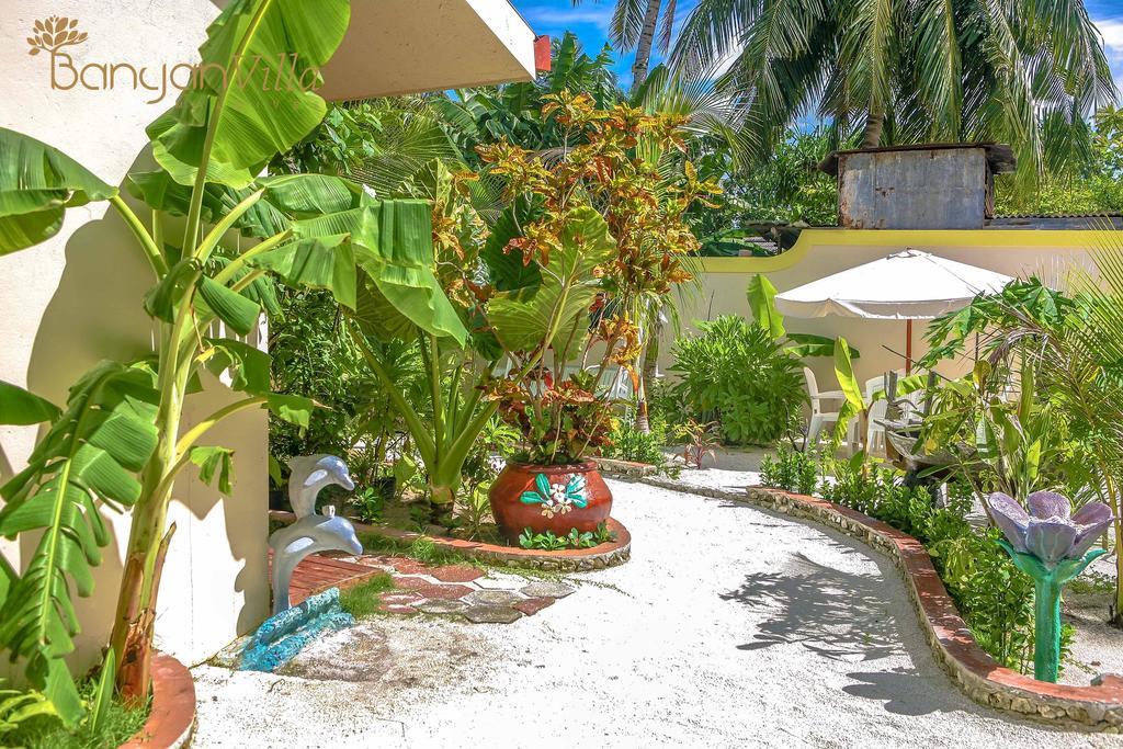 Banyan Villa Maldives Дангети Экстерьер фото